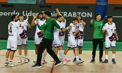 "BÜYÜKŞEHİR HENTBOL TAKIMI FARKA GİTTİ"