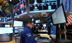 "PİYASALARDA GERİLİM SÜRÜYOR; GÖZLER FED KARARINDA"
