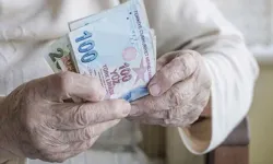 "EMEKLİ SANDIĞI KAPSAMINDAKİ BAYRAM İKRAMİYELERİ BUGÜN HESAPLARDA"