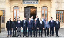 "BAŞKAN GENÇ’TEN SURİYE’DE ÇADIR KENTE ZİYARET"