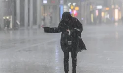 "KUVVETLİ SAĞANAK UYARISI: 7 İL İÇİN “SARI” ALARM"