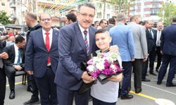 "BAŞKAN GENÇ: ŞEHRİMİZE ÖNEMLİ BİR EĞİTİM YUVASI KAZANDIRILDI"