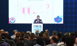 "BAŞKAN GENÇ: TRABZON, EVRENSEL ÇEKİCİLİĞE SAHİP BİR DÜNYA ŞEHRİDİR"