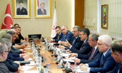 "MADEN İŞÇİLERİNİN EYLEMİ SONA ERDİ: TARAFLAR UZLAŞTI"