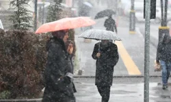 "TÜRKİYE GENELİNDE SOĞUK VE YAĞIŞLI HAVA ETKİLİ OLACAK"