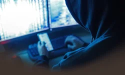 "MİT’TEN SİBER SUÇ ŞEBEKESİNE DARBE 11 TUTUKLAMA"