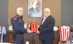 İL JANDARMA KOMUTANI YAKIN’DAN SEBAT GENÇLİKSPOR’A ŞAMPİYONLUK TEBRİĞİ