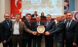 "TTSO MECLİS ÜYESİ ÖZGÜR KOLAMUÇ, EBIT 2026 FUARI’NDA TEMASLARDA BULUNDU"