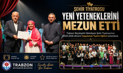 ŞEHİR TİYATROSU YENİ YETENEKLERİNİ MEZUN ETTİ