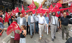 İyi Parti Akçaabat’tan Bayrak İçin Tek Yürek Yürüyüşü