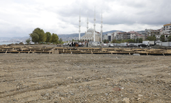Akçaabat Terminali Yükseliyor