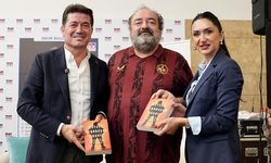 Başkan Kaya’dan Gençlere Kitap Tavsiyesi