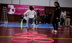 Akçaabat’ta Kız Çocuklarına Spor Şenliği