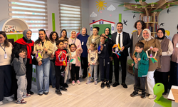Çilekli Düşler Köyü’nde Çocuk Şenliği