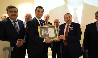 İMAMOĞLU TURGUT ÖZAL’I ANMA TÖRENİNE KATILDI