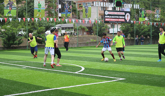 KURUMLARARASI FUTBOL TURNUVASINDA ÇEYREK FİNAL HEYECANI