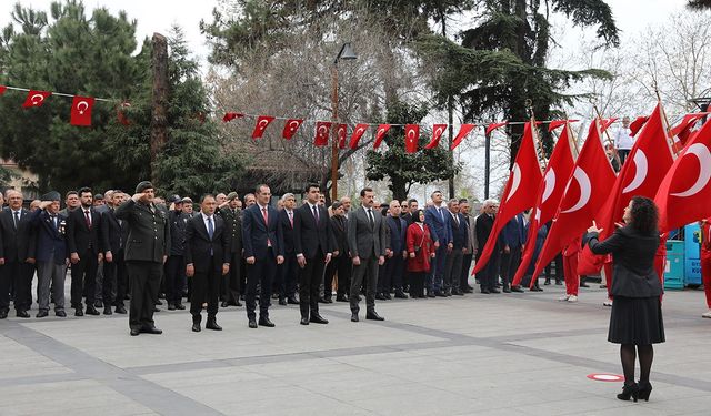 "AKÇAABAT’TA 18 MART ŞEHİTLERİ ANMA GÜNÜ VE ÇANAKKALE DENİZ ZAFERİ TÖRENLE KUTLANDI"