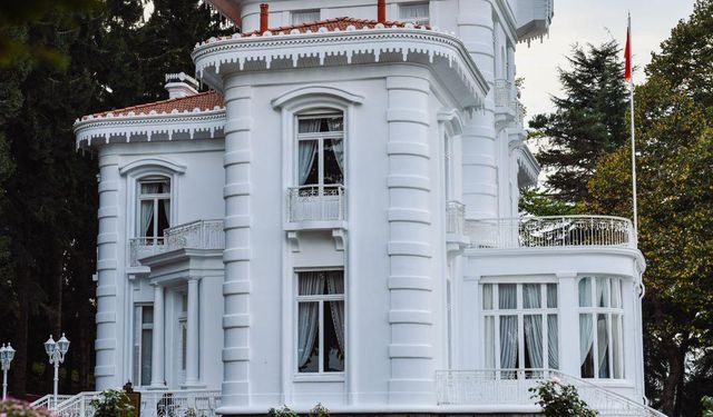 "BÜYÜKŞEHİR’İN MÜZELERİ İLGİ ODAĞI OLDU"