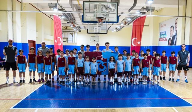 “2025 BASKETBOL YAZ OKULU FAALİYETLERİMİZ BAŞLADI”