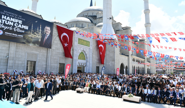 "HANİFE HATUN CAMİİ İBADETE AÇILDI"