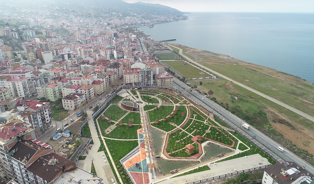 “YAYLACIKTA TRAFİK SORUNU”