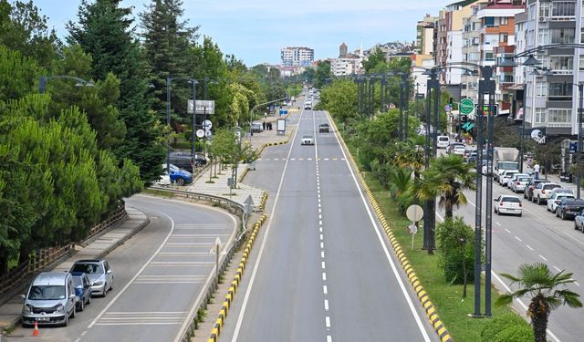 "MUHTARLARDAN BÜYÜKŞEHİR’E ASFALT TEŞEKKÜRÜ"