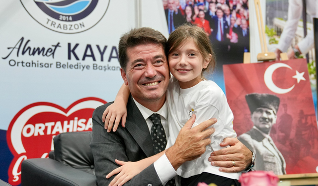"BAŞKAN KAYA, TRABZON GÜNLERİ’NİN AÇILIŞINA KATILDI"