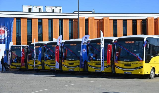 "BÜYÜKŞEHİR BELEDİYESİ’NDEN ULAŞIMDA BÜYÜK DÖNÜŞÜM"