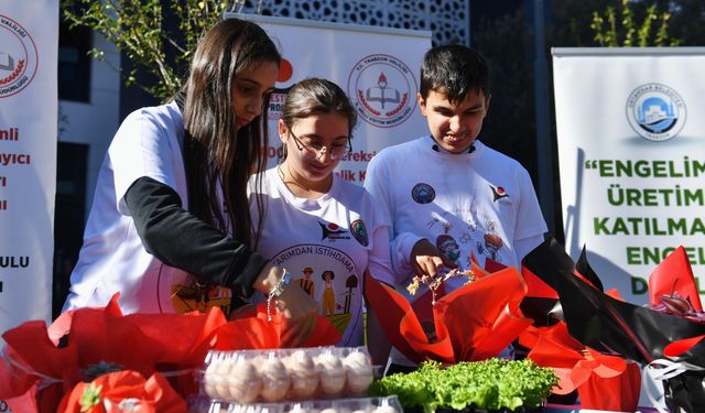 "ÖZEL GEREKSİNİMLİ BİREYLER, ÜRETMENİN MUTLULUĞUNU YAŞADI"