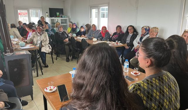 "ORTAHİSAR BELEDİYESİ, ‘KADIN SOHBETLERİ’NE KAVALA’DA DEVAM ETTİ"