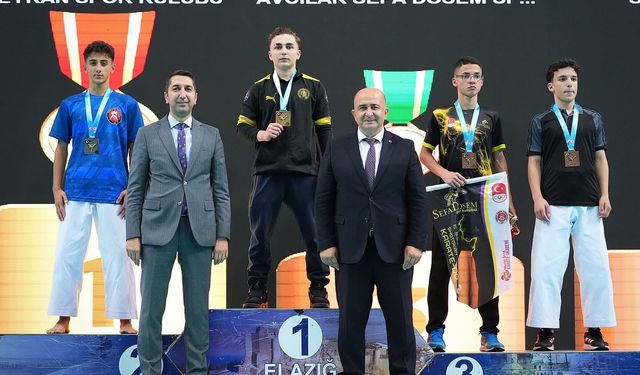 "ORTAHİSAR BELEDİYESİ KARATE TAKIMI’NDAN ELAZIĞ’DA GURURLANDIRAN BAŞARI"