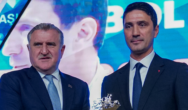 "TURKUVAZ MEDYA SPOR ZİRVESİ’NDE TRABZONSPOR’A ÜÇ ÖDÜL"