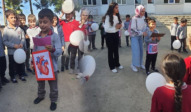 "100. YIL İLKOKULU VE TRABZON ÜNİVERSİTESİ’NDEN ORGAN BAĞIŞI HAFTASI’NA ANLAMLI KATKI"