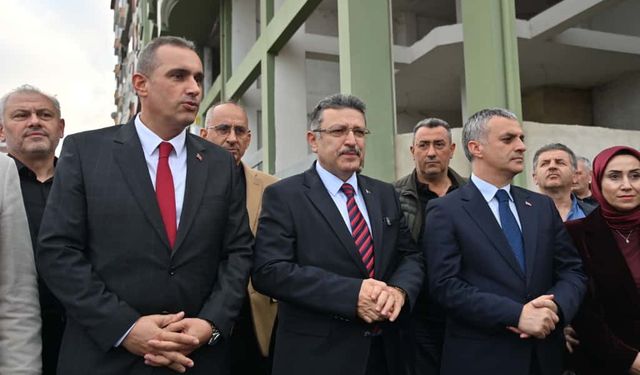 "BAŞKAN GENÇ, ÇALIŞMALARI YERİNDE İNCELEMEYİ SÜRDÜRÜYOR"