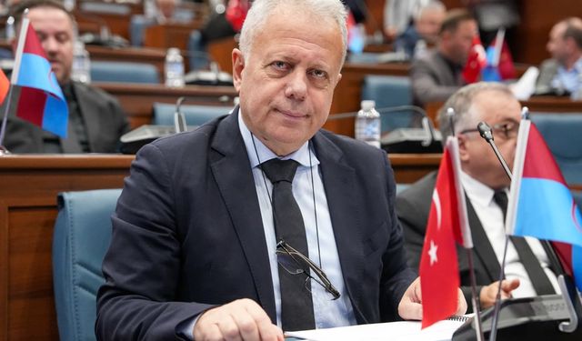 "ZORLU, BÜYÜKŞEHİR’İN 2026 YILI GELİR TARİFESİNİ DEĞERLENDİRDİ"