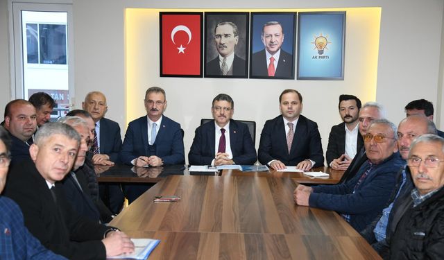 "BAŞKAN GENÇ ŞALPAZARI'NDA MUHTARLARLA BULUŞTU"