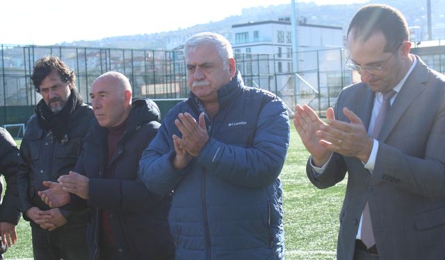 "BAŞKAN ARMUTCU’DAN U13 DOSTLUK TURNUVASI’NA ZİYARET"