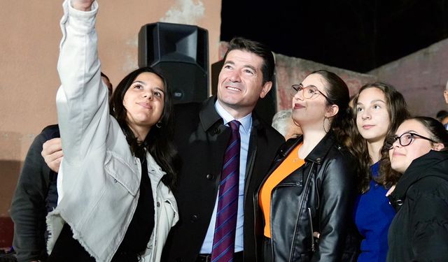 "BAŞKAN KAYA’DAN ÇAĞRI BURS DAYANIŞMAMIZI SANATIN BİRLEŞTİRİCİ GÜCÜYLE BÜYÜTELİM”