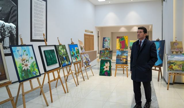 "ORTAHİSAR BELEDİYESİ’NİN BURS KAMPANYASINA, RESSAMLARDAN ANLAMLI DESTEK"