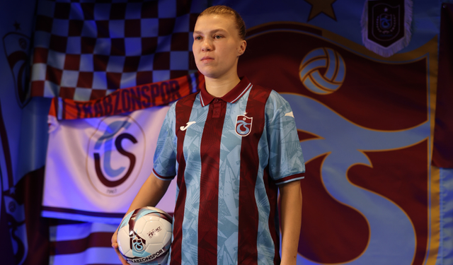 "KADIN FUTBOL TAKIMINA TRANSFER"