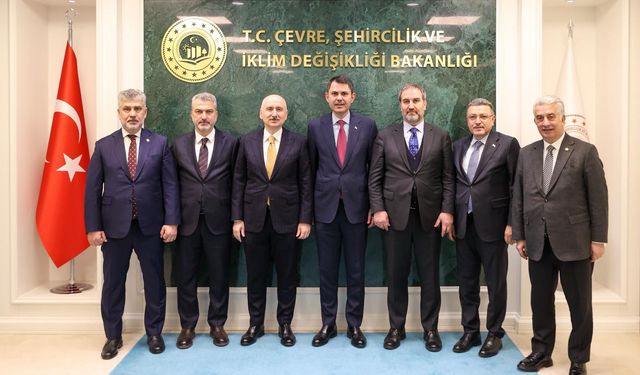 "TRABZON’UN PROJELERİ ANKARA’DA MASAYA YATIRILDI"