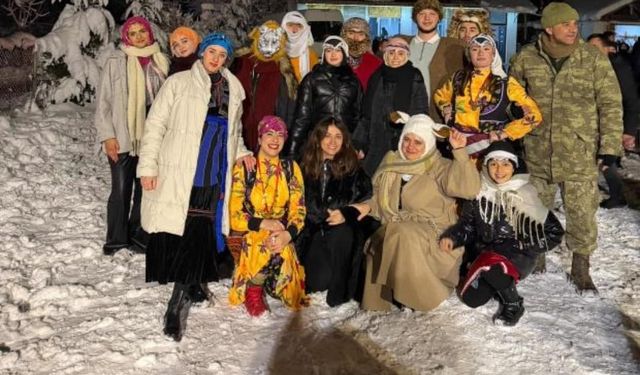 "GALYAN DA MUHTEŞEM KALANDAR AKŞAMI"