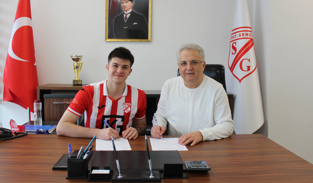 "SEBAT GENÇLİK SPOR, MUHAMMET DOĞUKAN DEMİR’İ KADROSUNA KATTI"