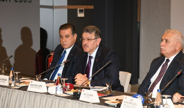 "TRABZON’DA TURİZM HEDEFLERİ MASAYA YATIRILDI"