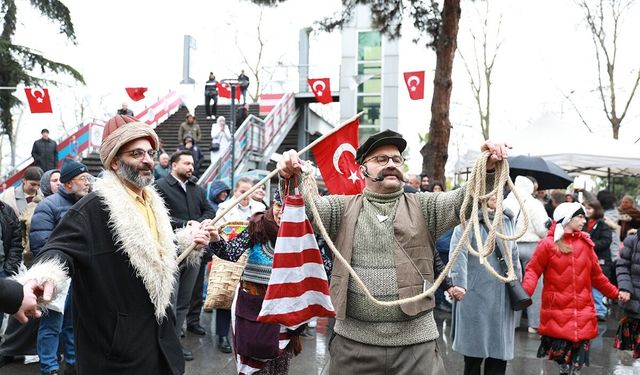 "AKÇAABAT BELEDİYESİ KALANDAR GELENEĞİNİ YAŞATTI"