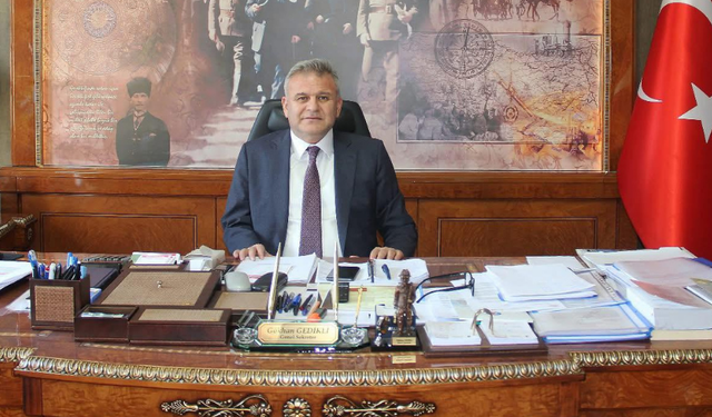 "GÖKHAN GEDİKLİ İSLAM ALEMİNİN VE İŞÇİ KARDEŞLERİMİZİN BERAT KANDİLİNİ TEBRİK EDİYORUM”