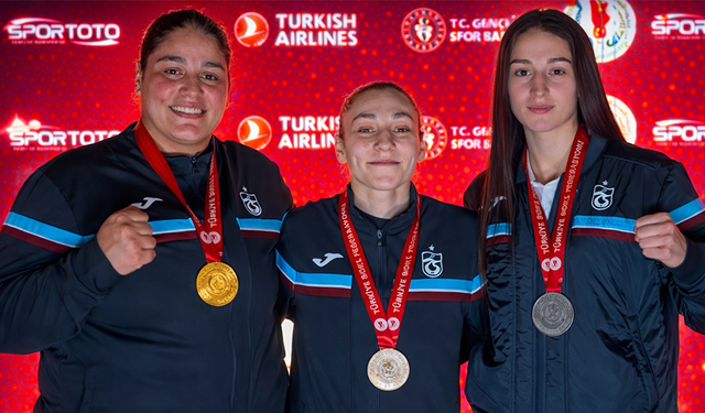 "BÜYÜK KADINLAR TÜRKİYE BOKS ŞAMPİYONASI’NDA İKİ ALTIN, BİR GÜMÜŞ MADALYA"