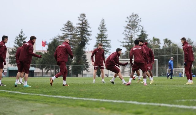 "TRABZONSPOR – MISIRLICOM FATİH KARAGÜMRÜK MAÇI HAZIRLIKLARI SÜRÜYOR"