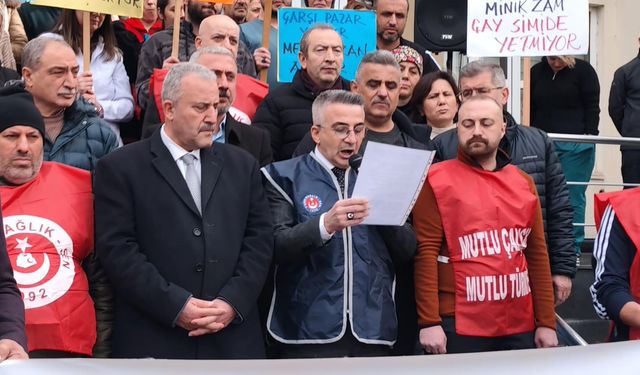 "TÜRK SAĞLIK-SEN TRABZON ŞUBESİ’NDEN SAĞLIK ÇALIŞANLARI İÇİN SERT AÇIKLAMA"