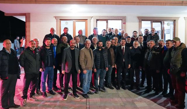 "BAŞKAN KAYA, ÖZKAYMAKLI’DA VATANDAŞLARLA BİR ARAYA GELDİ"